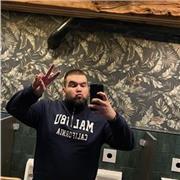 Ciao a tutti! Sono Adelon e offro a chiunque abbia bisogno corsi e/o ripetizioni di inglese di livello A1 B1 B2 e C1!